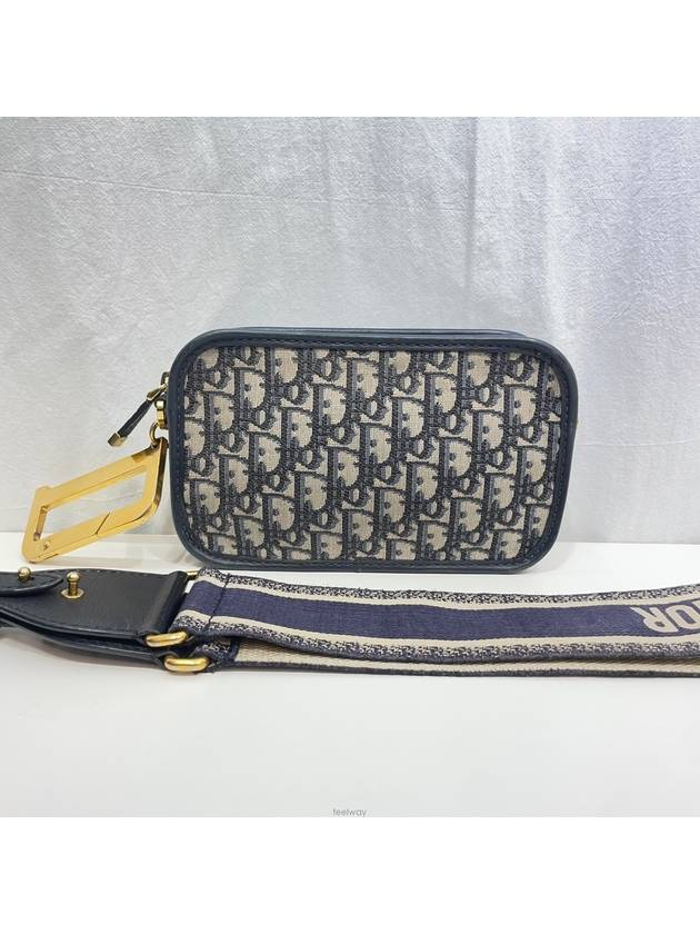 women clutch bag Dior