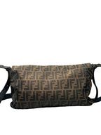 FENDI- Maxi Baguette (Crossbody)
