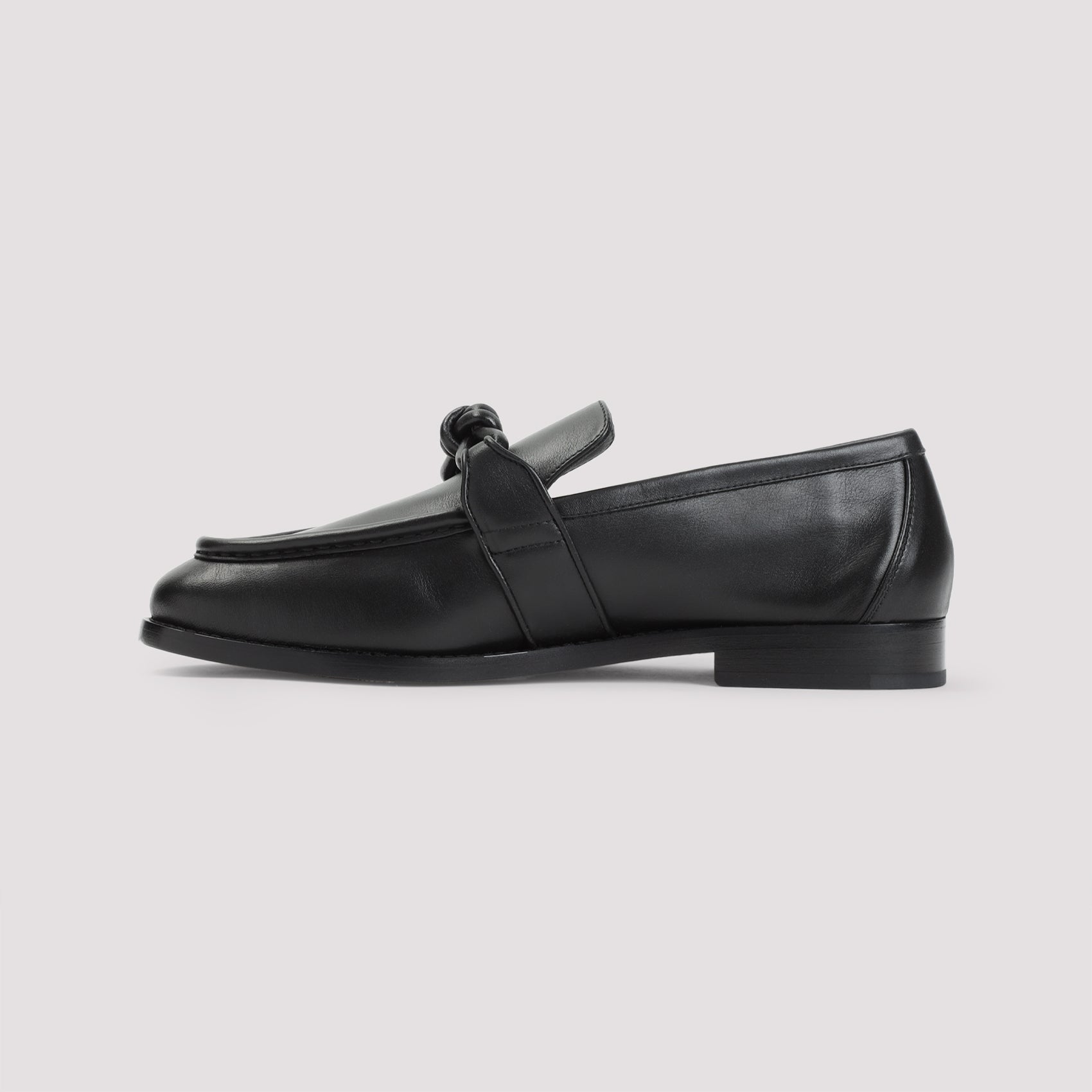 BOTTEGA VENETA Stylish Leather Loafers for Men