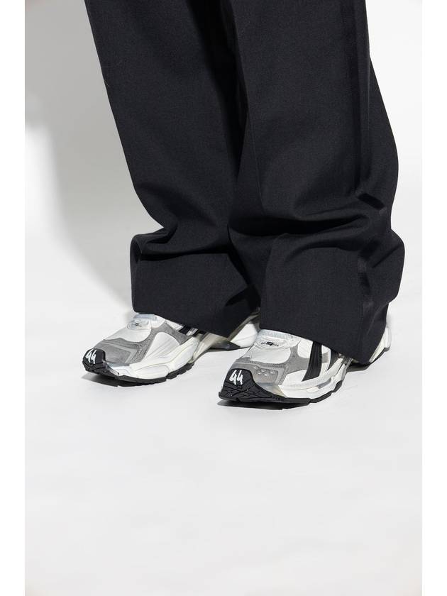 Balenciaga Runner Low Top Sneakers Grey