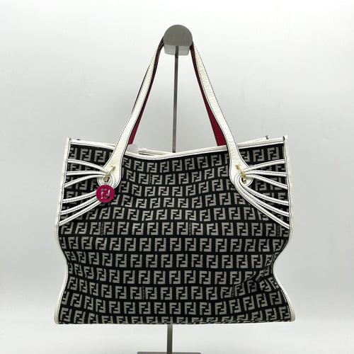 Fendi Black Zucchino Canvas Tote Bag White Leather Cloth Pony-style calfskin fe5622cc