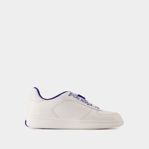 BURBERRY Terrace Sneakers for Women - Fall/Winter 2025 Collection