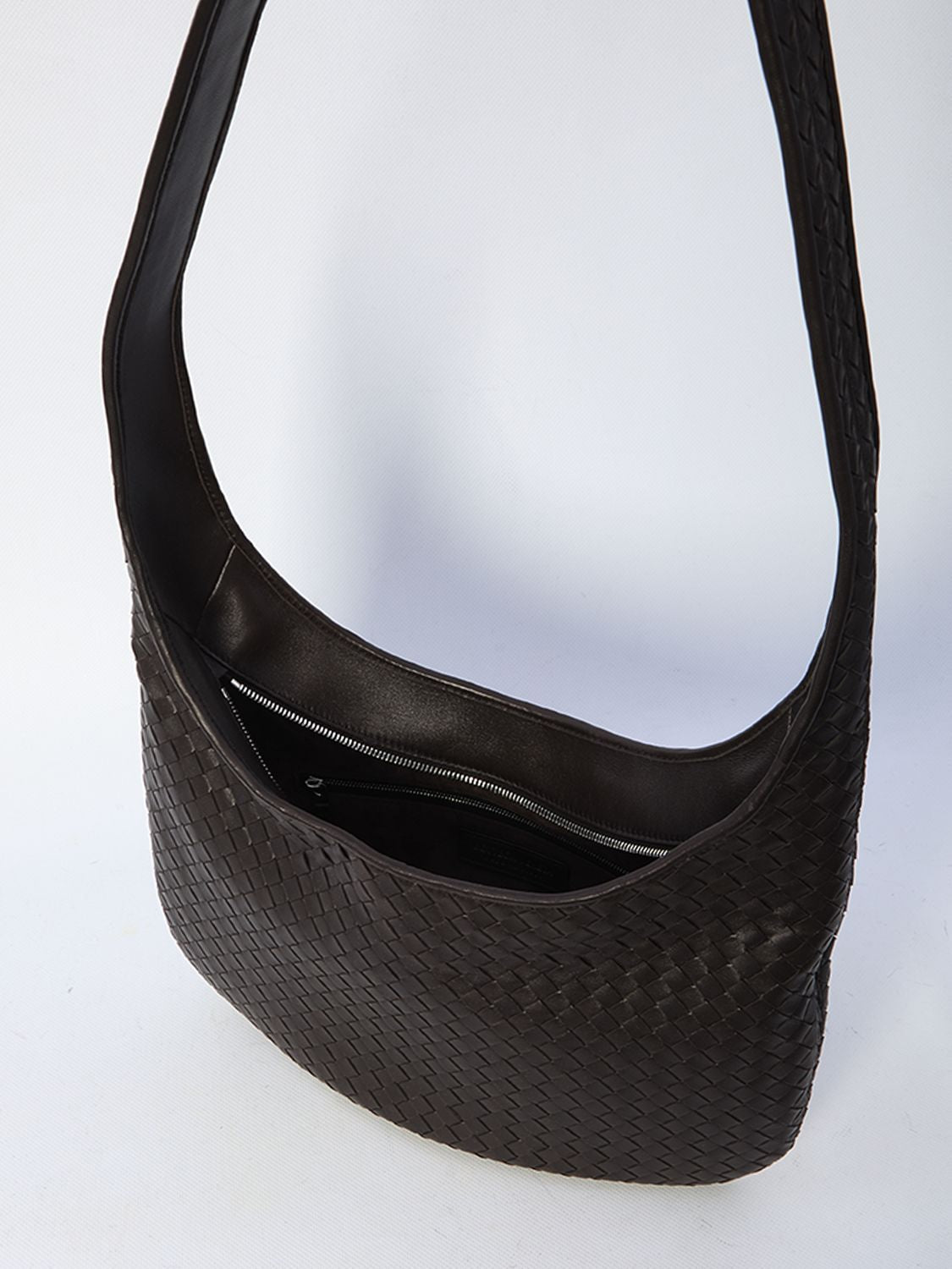 BOTTEGA VENETA Leather Crossbody Handbag - 38 CM