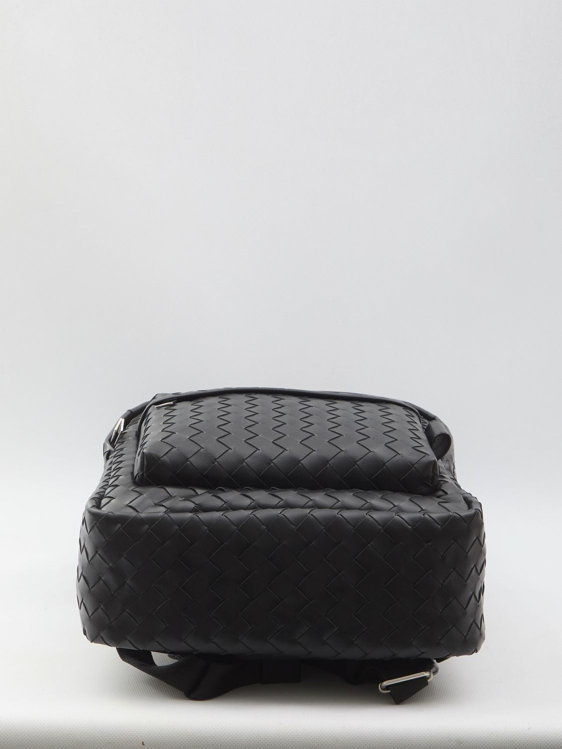 BOTTEGA VENETA Intrecciato Leather Backpack - 46x30x12cm