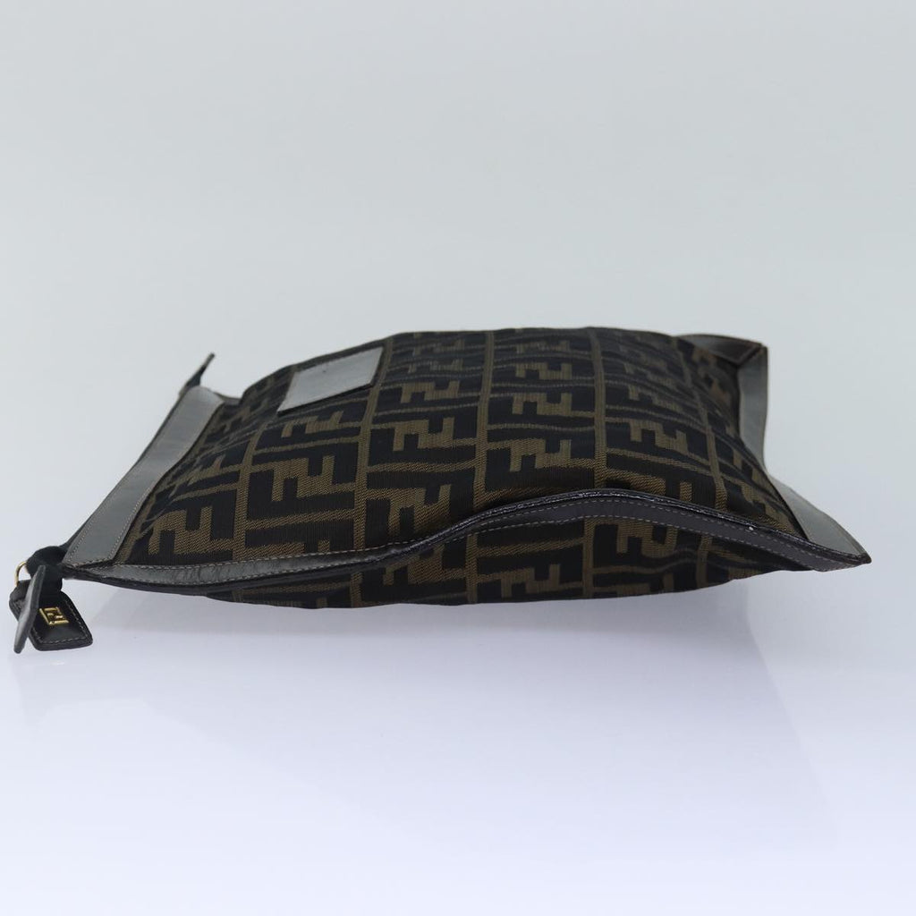 FENDI Zucca Canvas Clutch Bag Brown Black gold84616