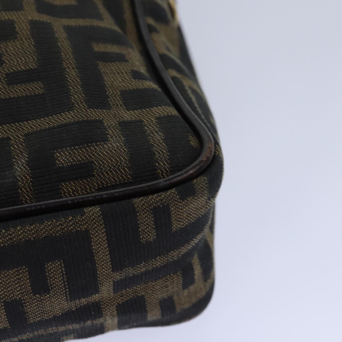 FENDI Zucca Canvas Hand Bag Brown Black gold85877