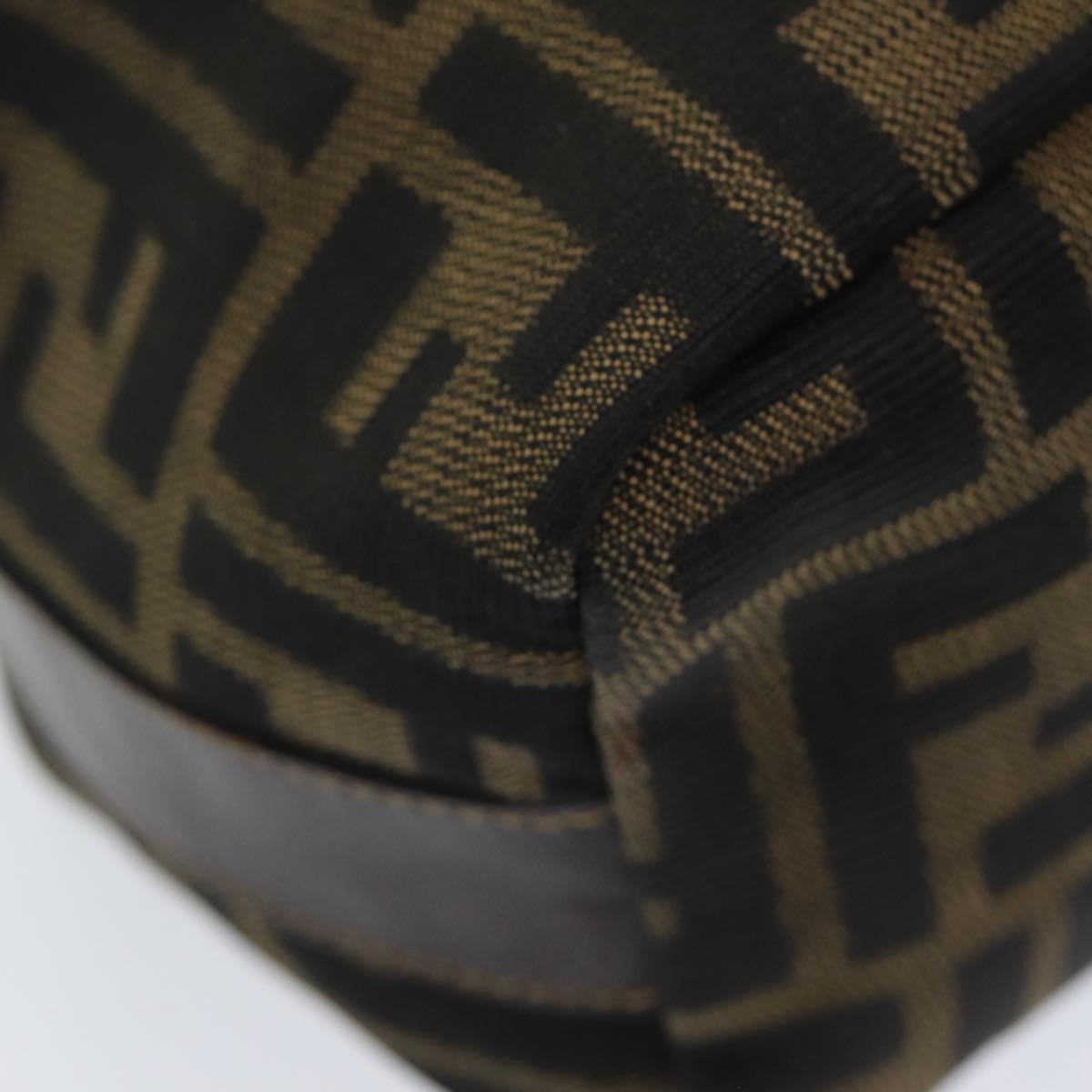 FENDI Zucca Canvas Vanity Pouch Brown Black gold86430