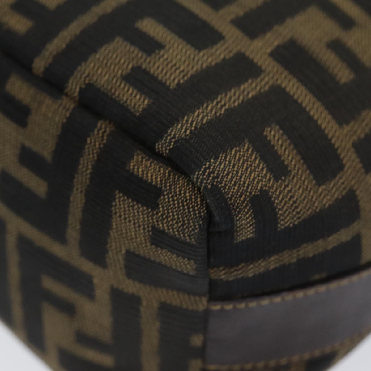 FENDI Zucca Canvas Vanity Pouch Brown Black gold86430