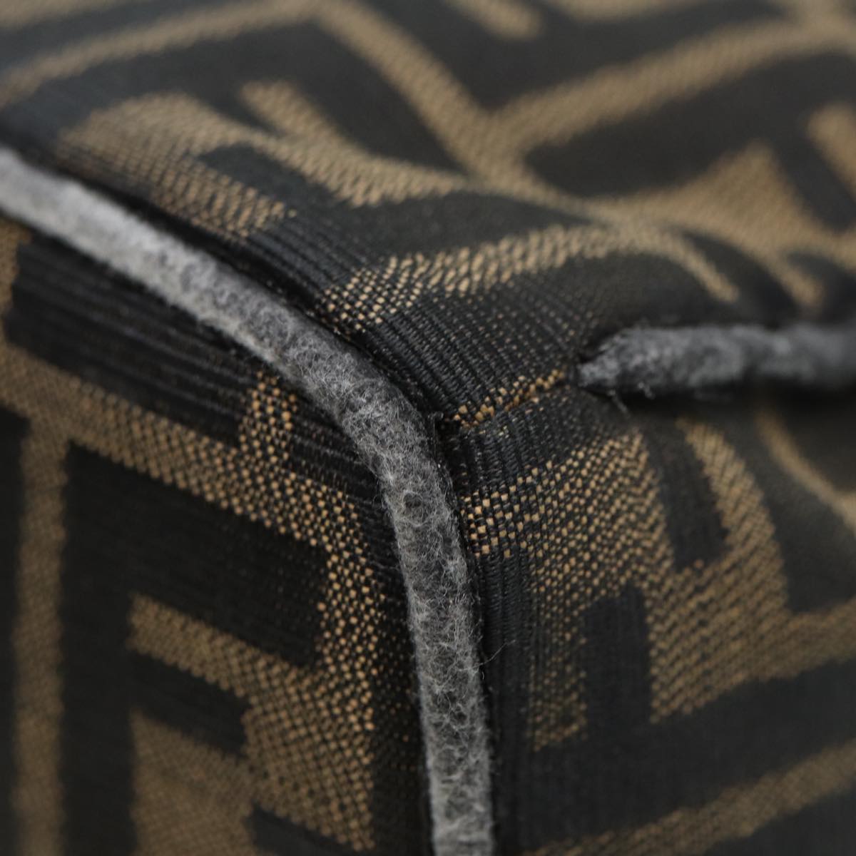 FENDI Zucca Canvas Vanity Pouch Brown Black gold86935