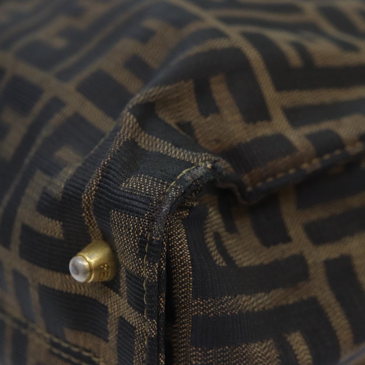 FENDI Zucca Canvas Hand Bag Brown Black gold86939