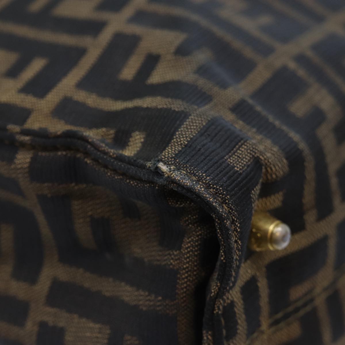 FENDI Zucca Canvas Hand Bag Brown Black gold86939