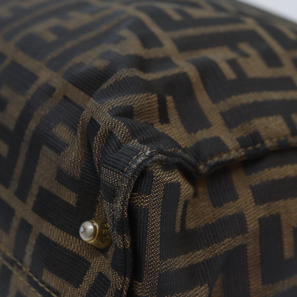 FENDI Zucca Canvas Hand Bag Brown Black gold86939