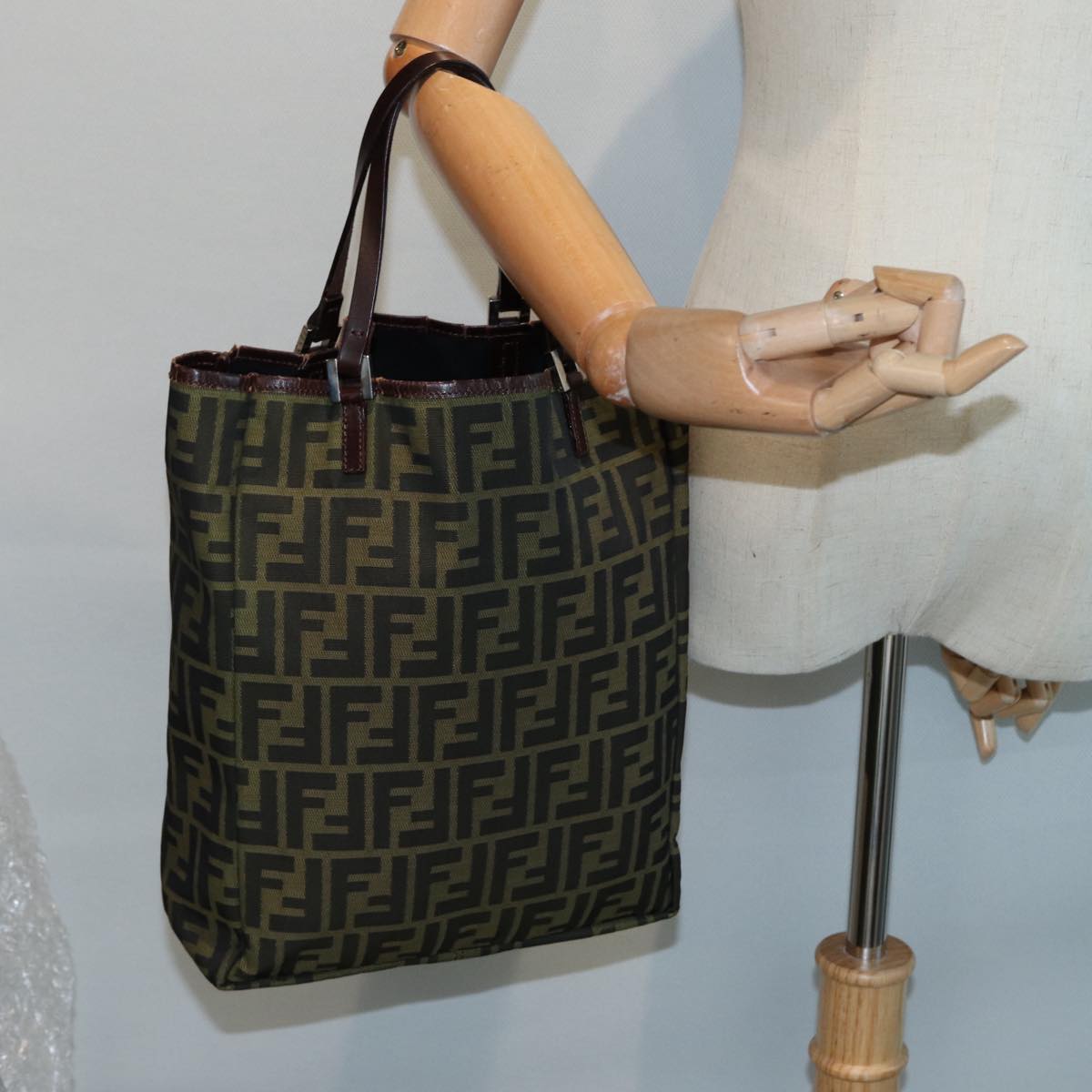 FENDI Zucca Canvas Tote Bag Brown Black Silver87107