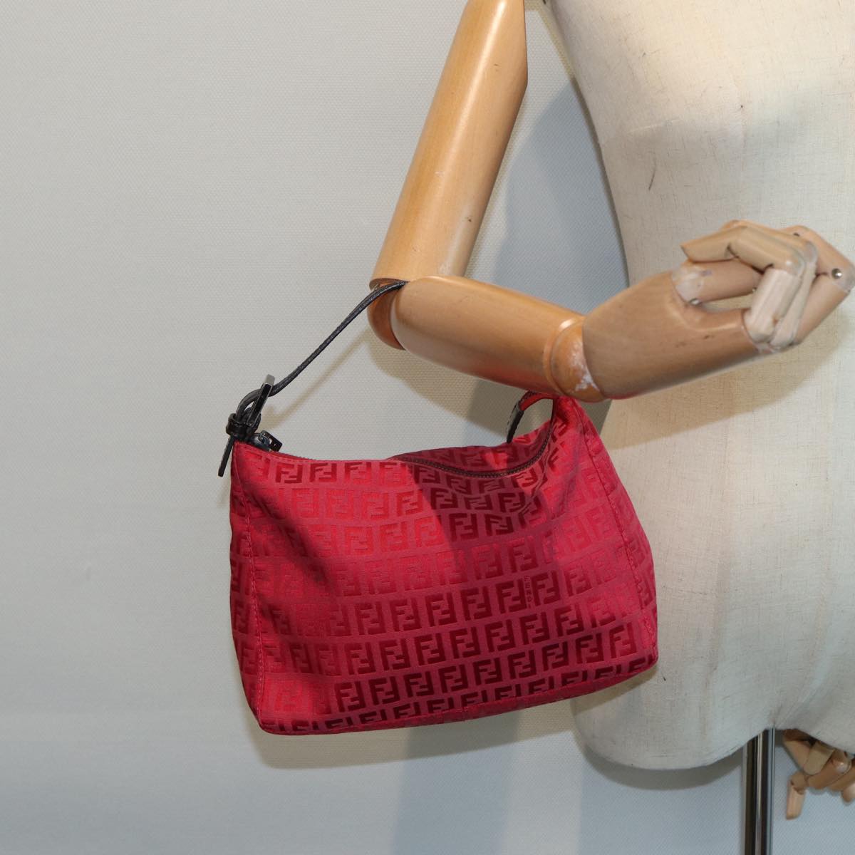FENDI Zucchino Canvas Hand Bag Red Silver88077