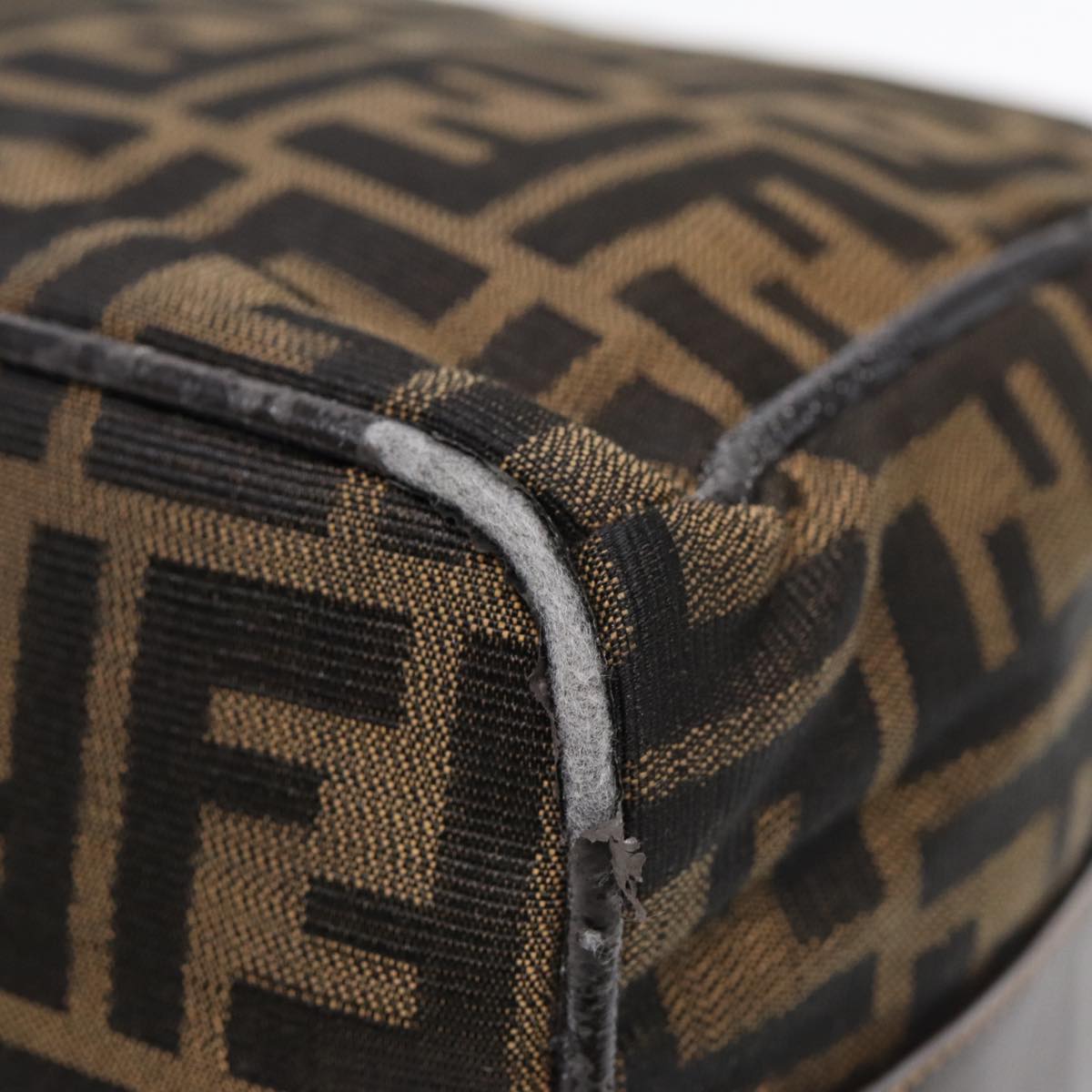 FENDI Zucca Canvas Hand Bag Brown Black gold88079