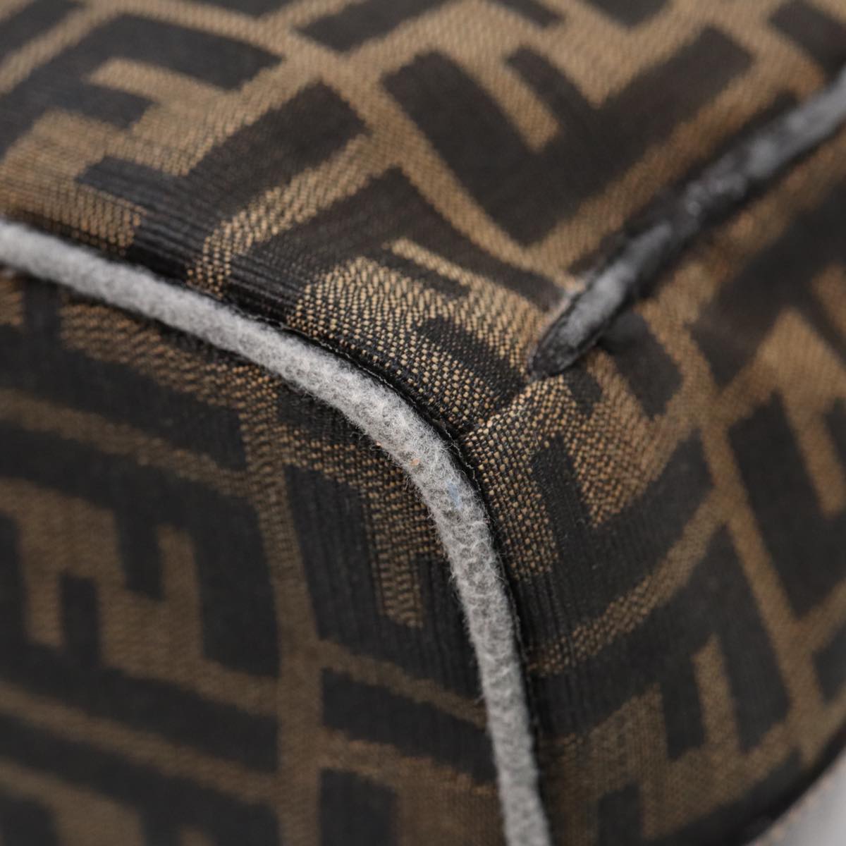 FENDI Zucca Canvas Hand Bag Brown Black gold88081