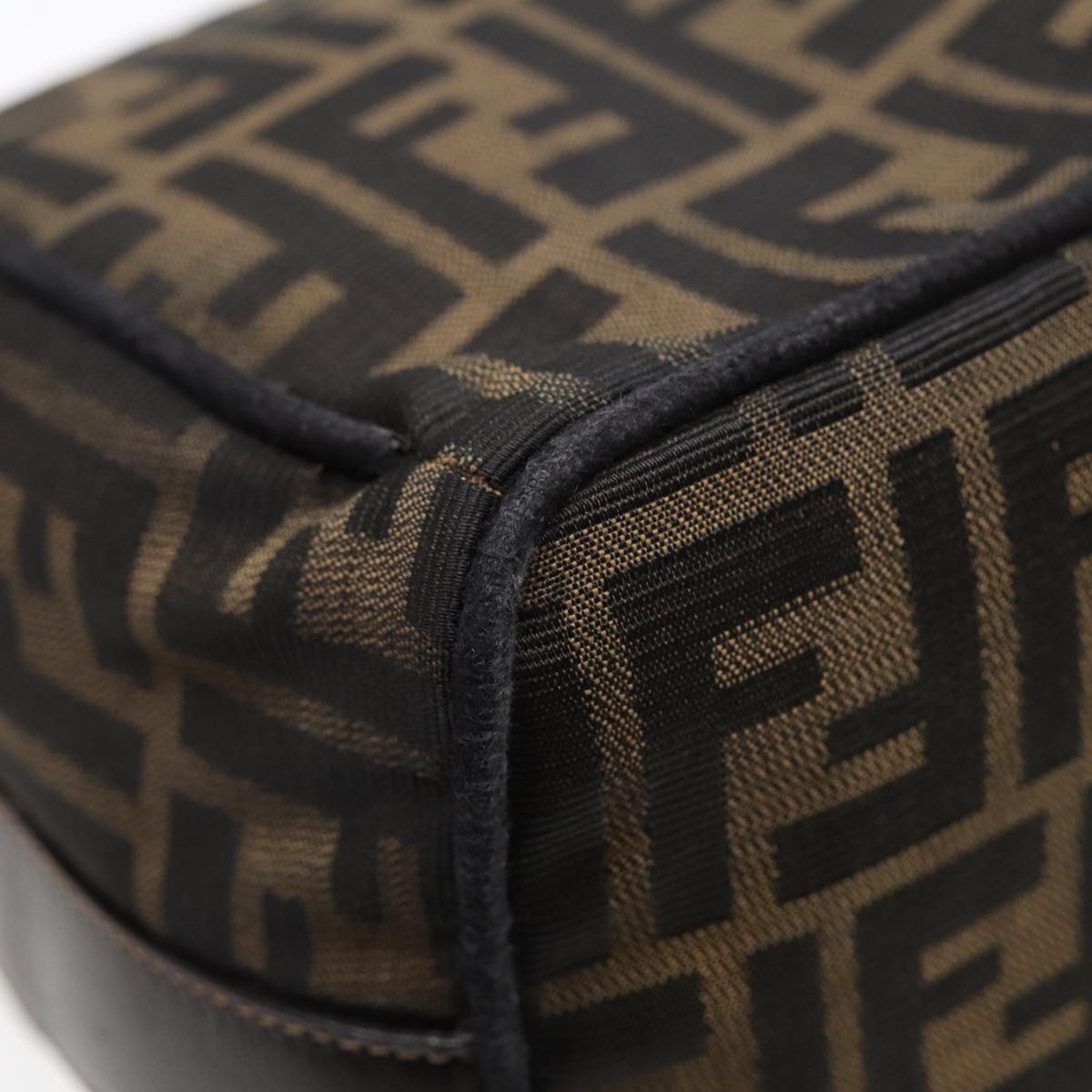 FENDI Zucca Canvas Hand Bag Brown Black gold88082