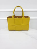 Bottega Veneta Bottega Veneta Intrecciato Arco Tote Bag Small 652867