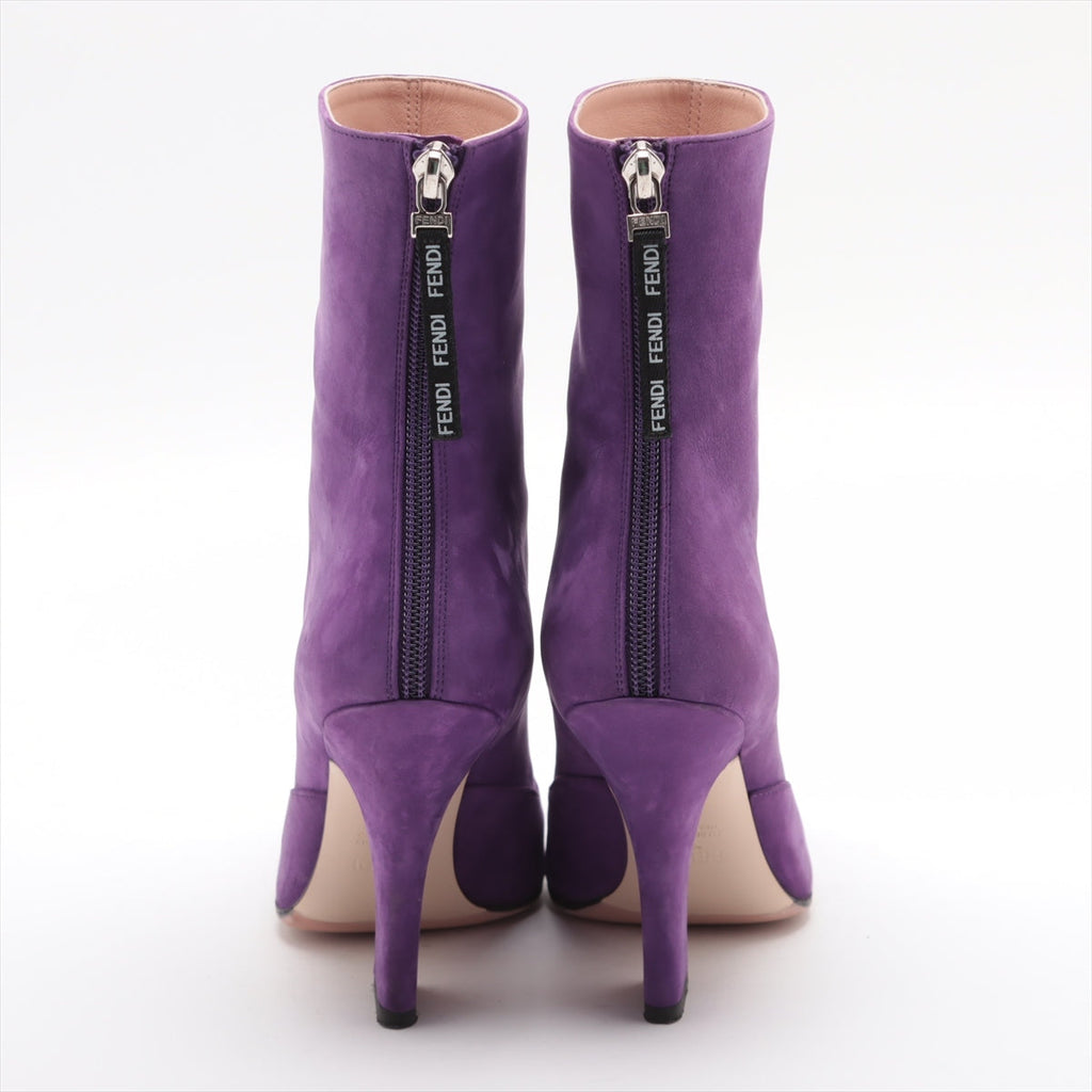 Fendi Sweed Boots 37  Pearl