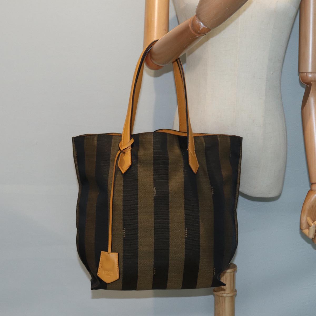 FENDI Pecan Canvas Tote Bag Brown Black gold89144
