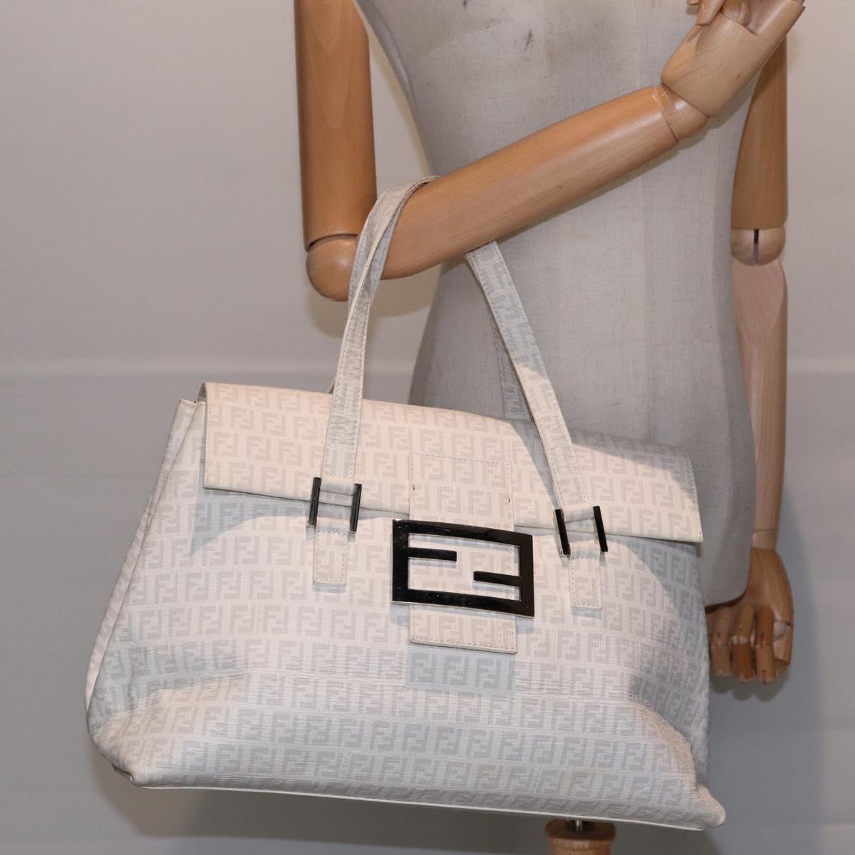 FENDI Zucchino Canvas Mamma Bucket Hand Bag White Silver89238