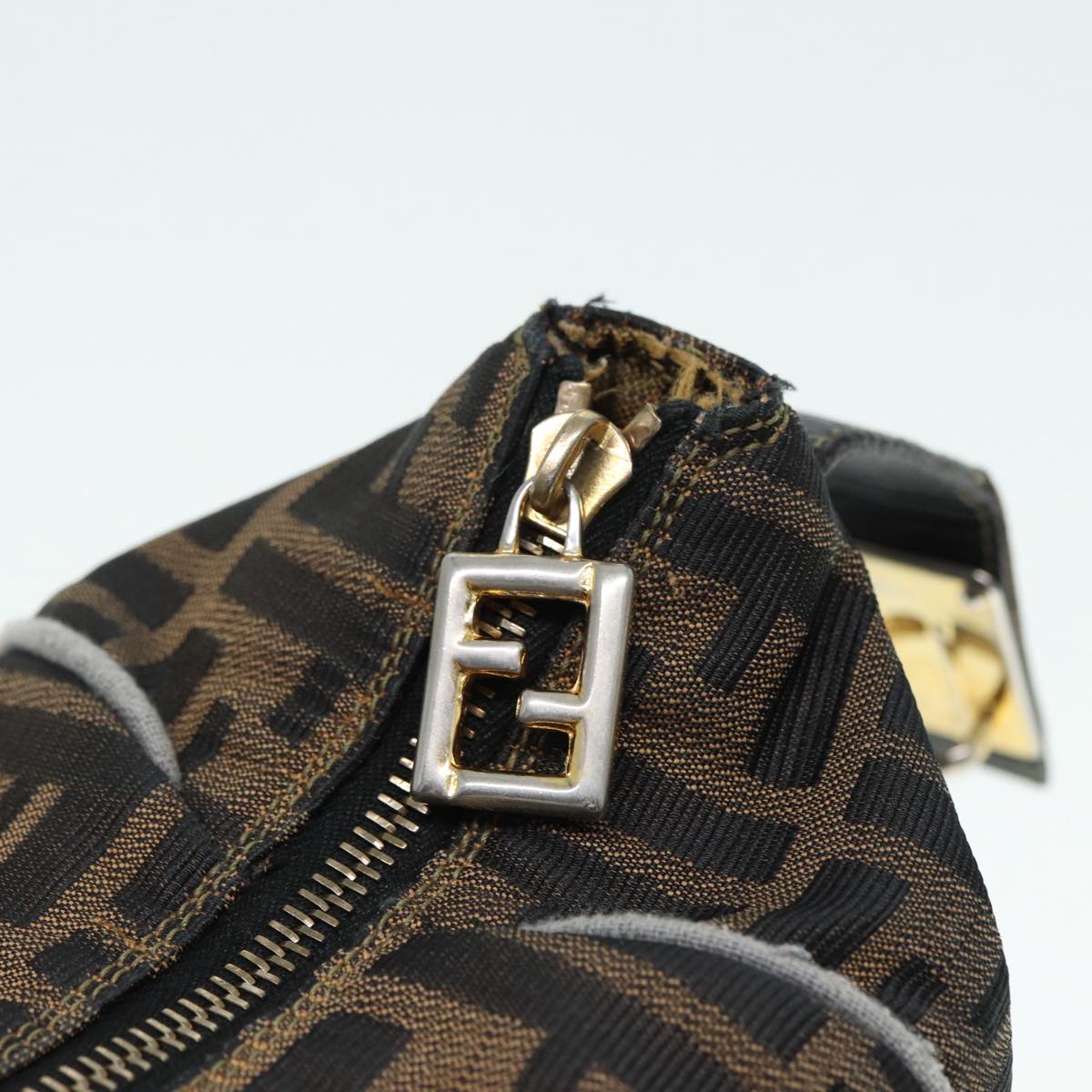 FENDI Zucca Canvas Vanity Hand Bag Brown Black gold89547