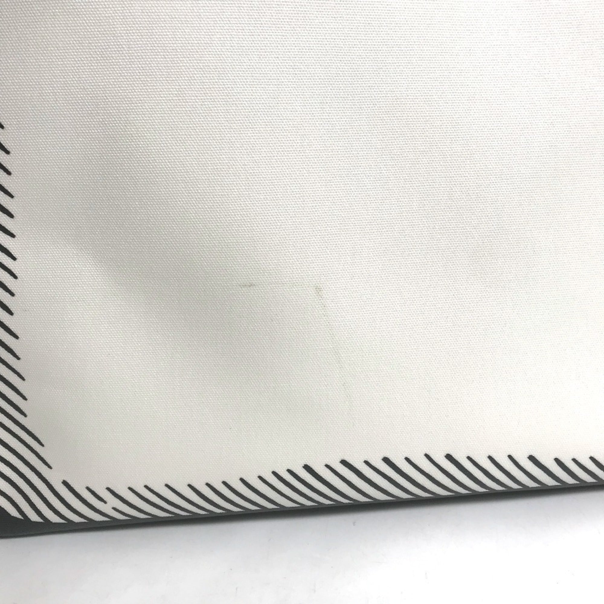 Fendi   Coated Canvas Handbag Tote Bag ()