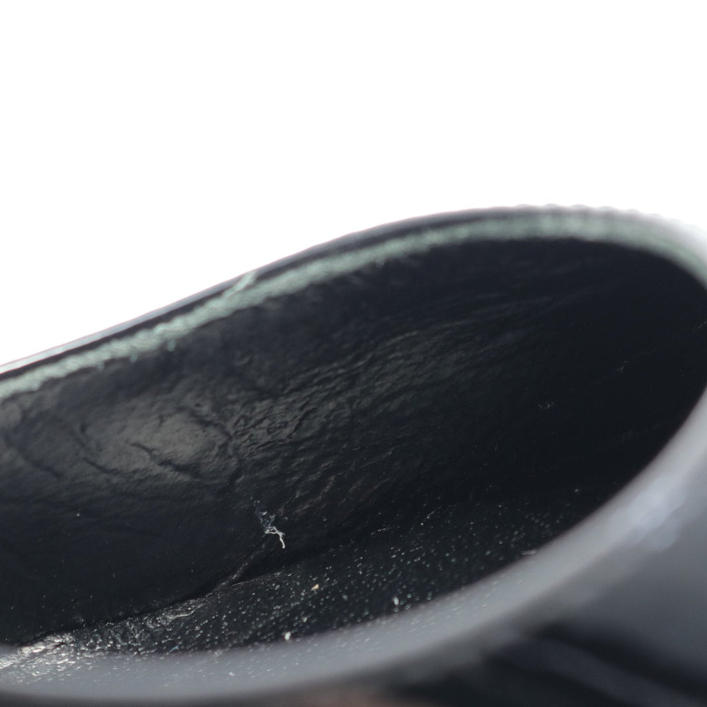 FENDI Pumps Patent leather Black