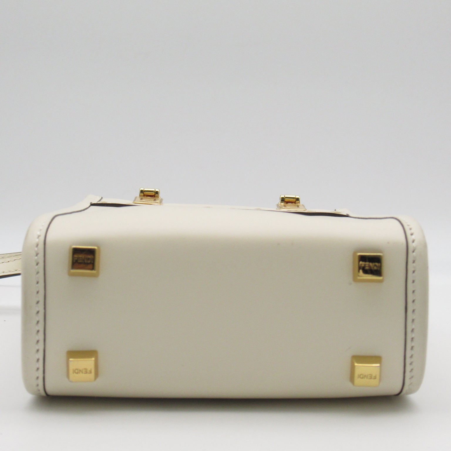 FENDI Sunshine Shopper Mini Shoulder bag Shoulder bag Calfskin (cowhide) White