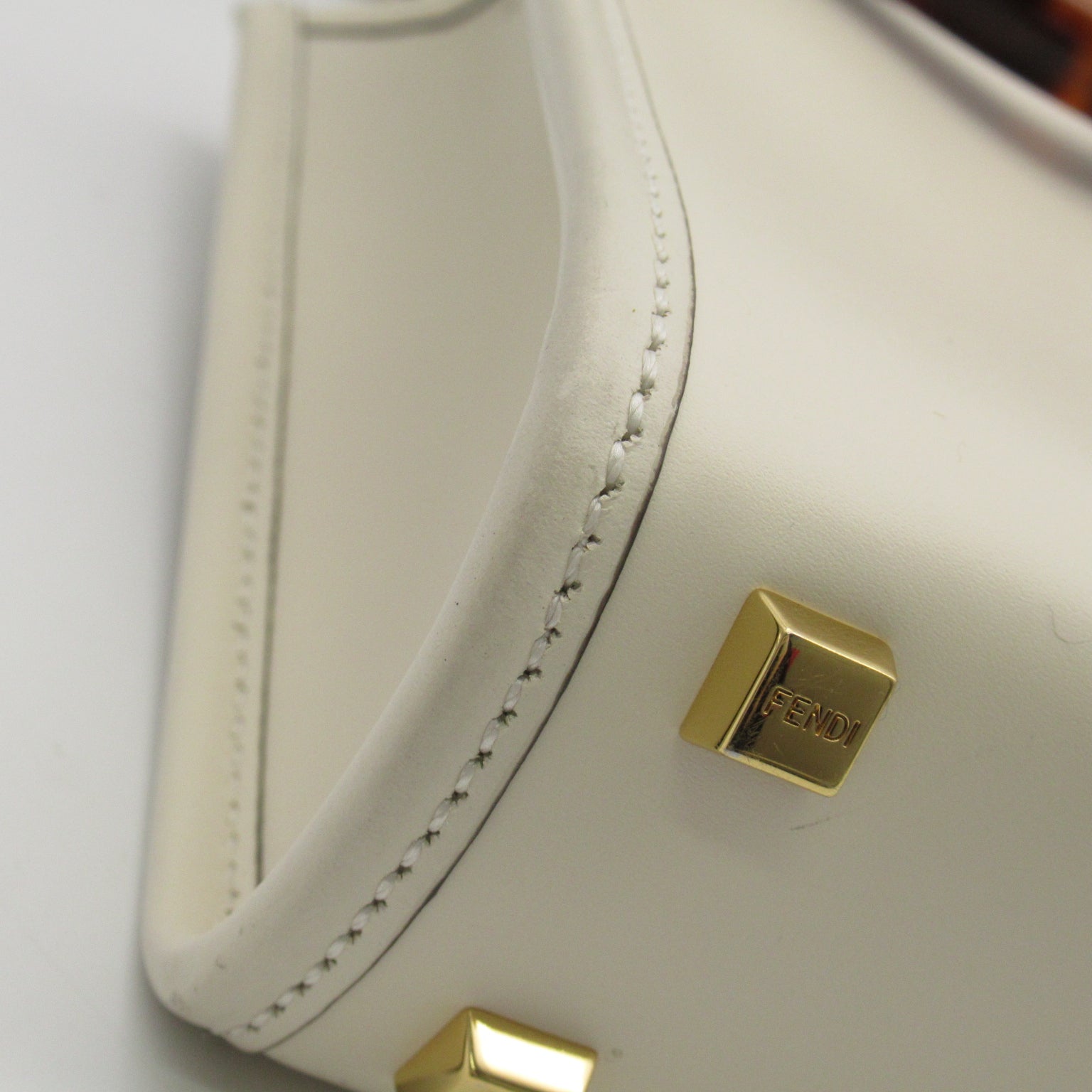 FENDI Sunshine Shopper Mini Shoulder bag Shoulder bag Calfskin (cowhide) White