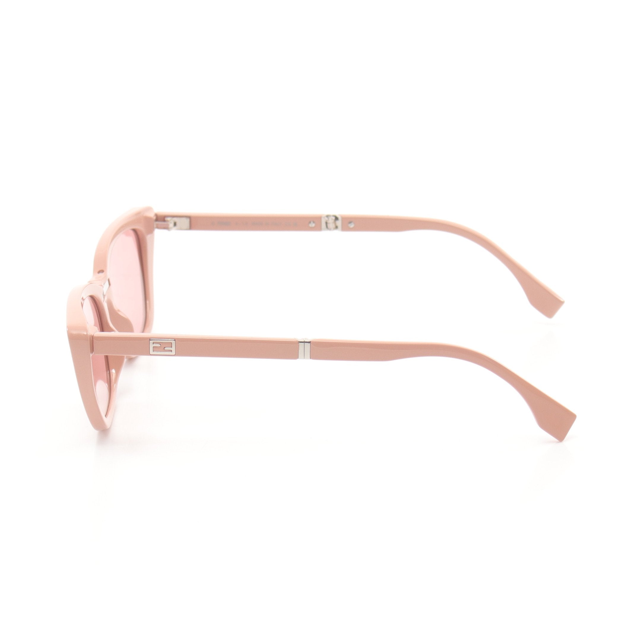 FENDI BAGUETTE Cat eye Sunglasses Pink