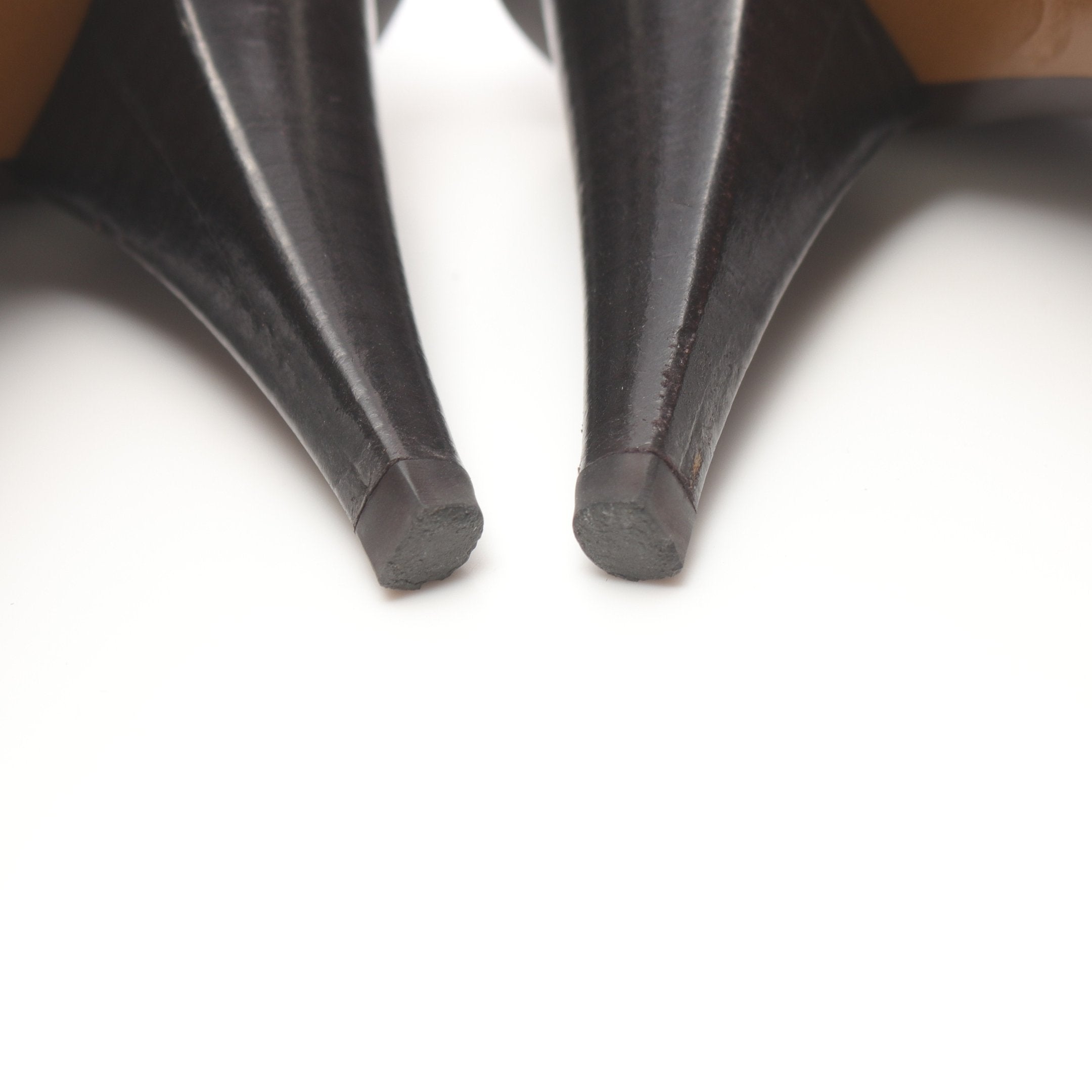 FENDI Booties Pumps Leather Suede Dark gray Black