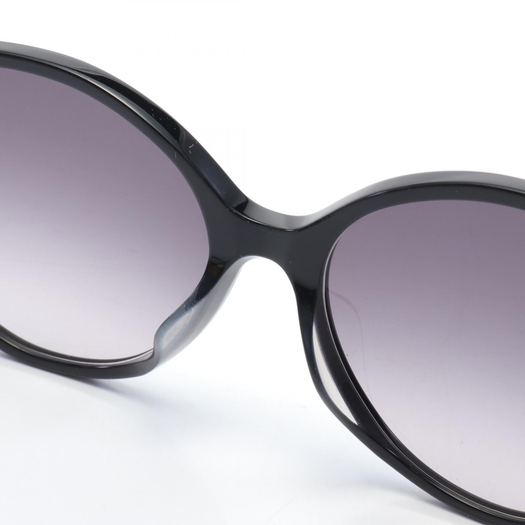 FENDI Sunglasses Others Black