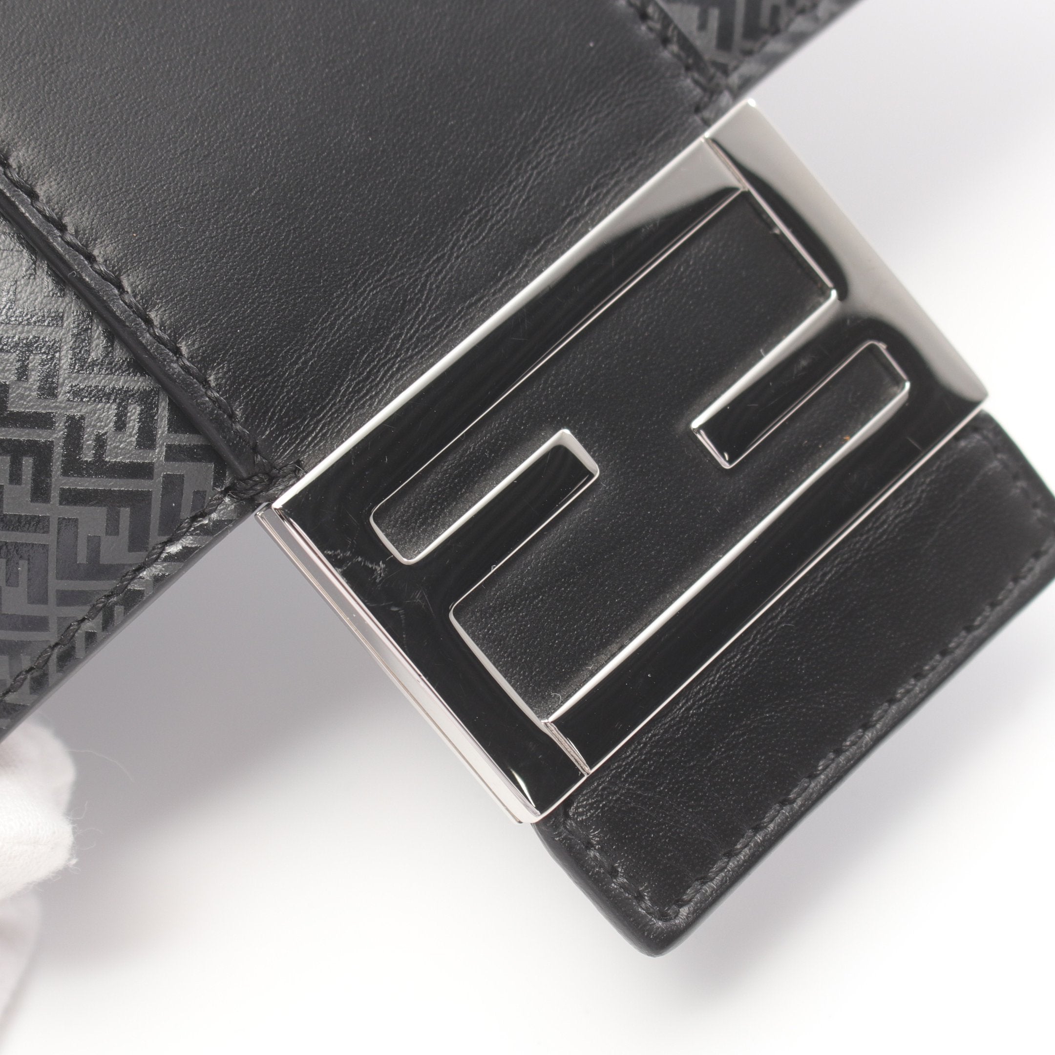 FENDI Flat Baguette FF motif Shoulder bag Leather Dark gray Black