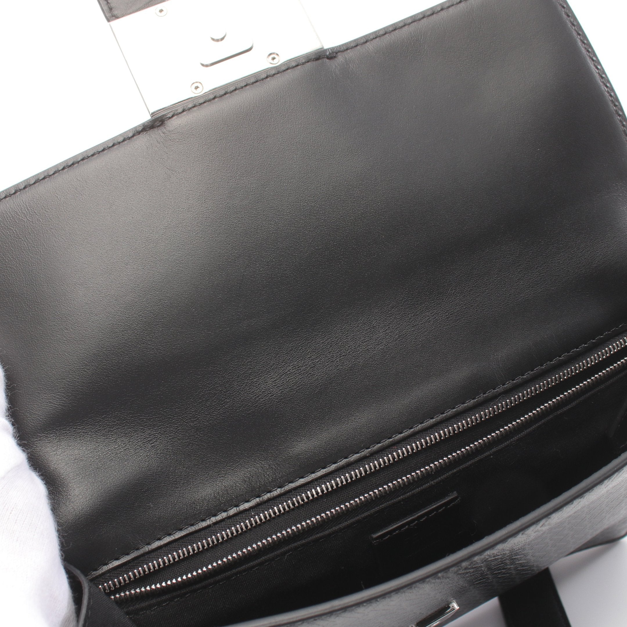 FENDI Flat Baguette FF motif Shoulder bag Leather Dark gray Black