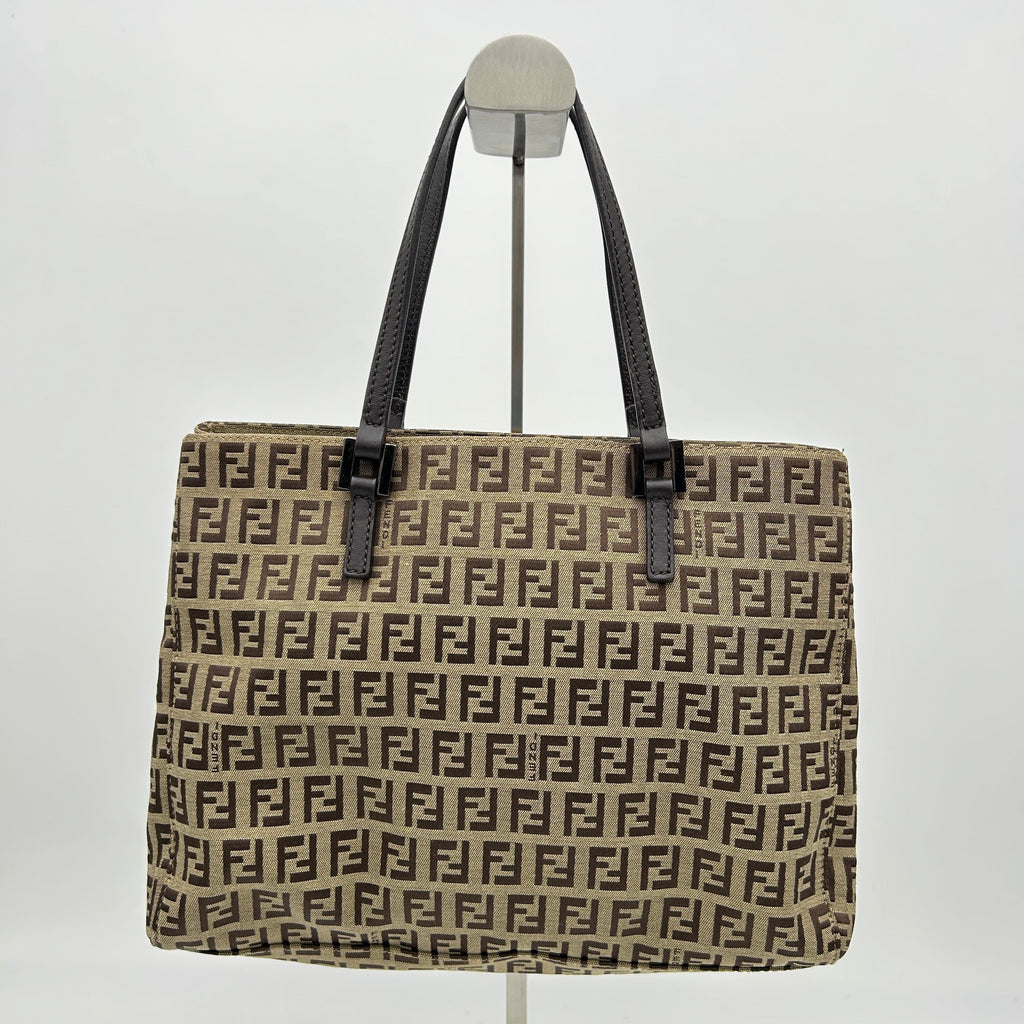 Fendi Zucca Square Tote YVEAF015