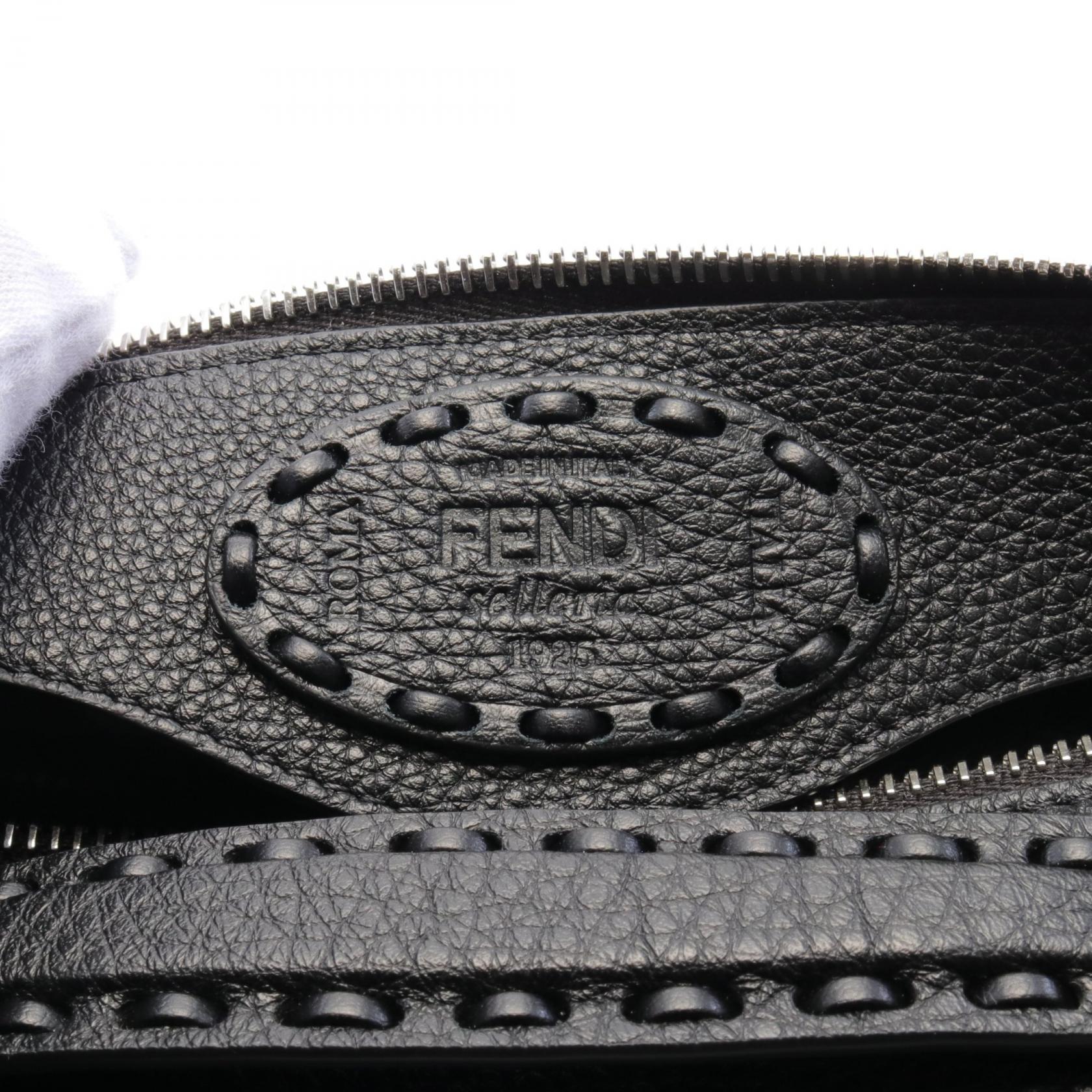 FENDI BY THE WAY By the way Selleria Medium Handbag Leather Black