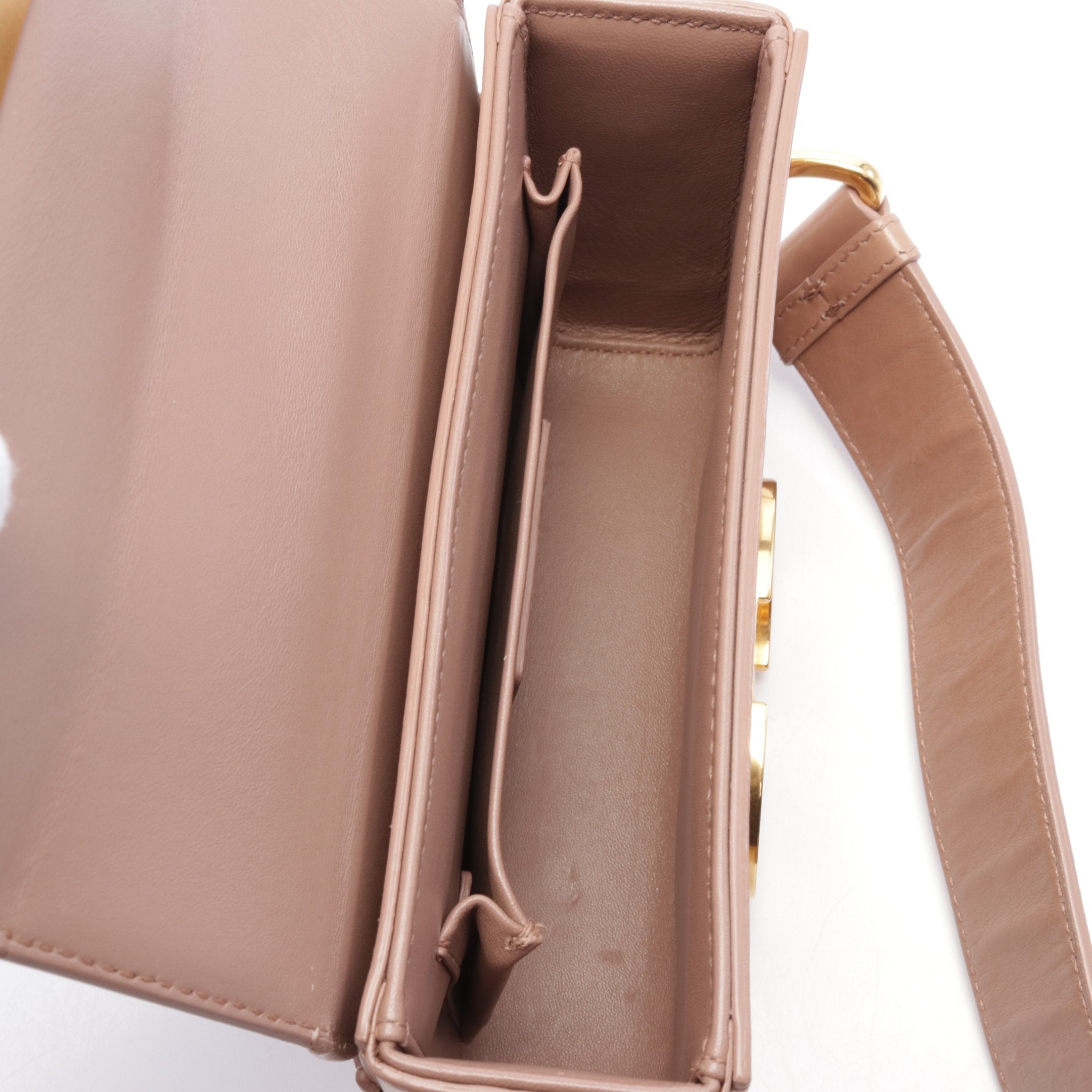 Dior 30 MONTAIGNE Montaigne Shoulder bag Leather Pink beige