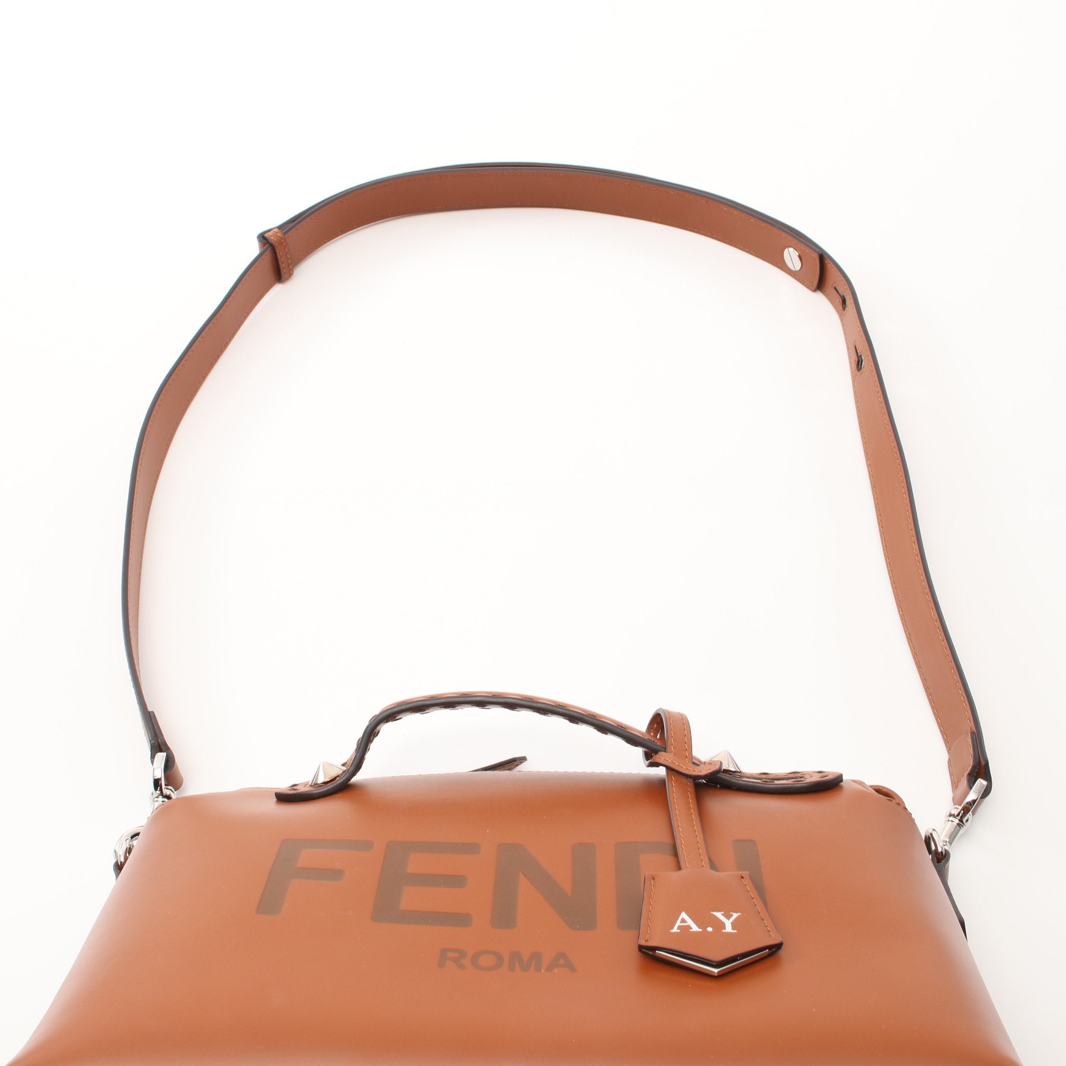 FENDI BY THE WAY MEDIUM By the way Medium Handbag Leather Light brown 2WAY