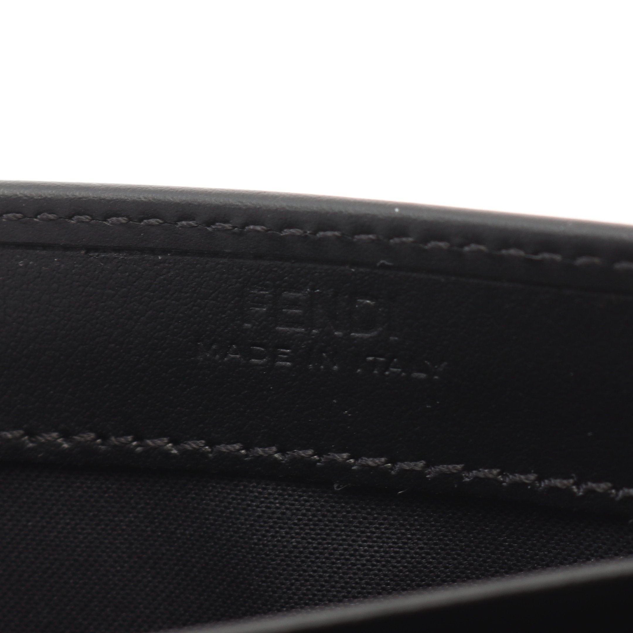 FENDI FF Diamond Chain wallet Leather Black