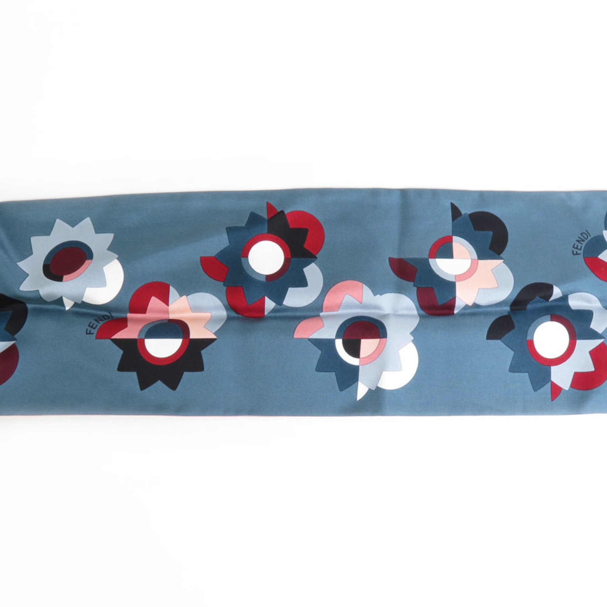 Fendi  pink Silk Fur Scarf ()