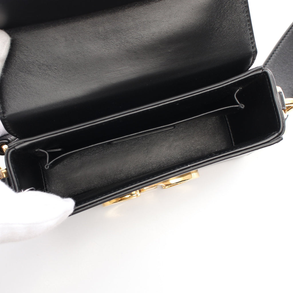 Dior 30 Montaigne Shoulder bag Leather Black