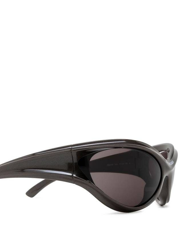Balenciaga Eyewear Dynamo Wrap Oversized Frame Sunglasses BB0317S003