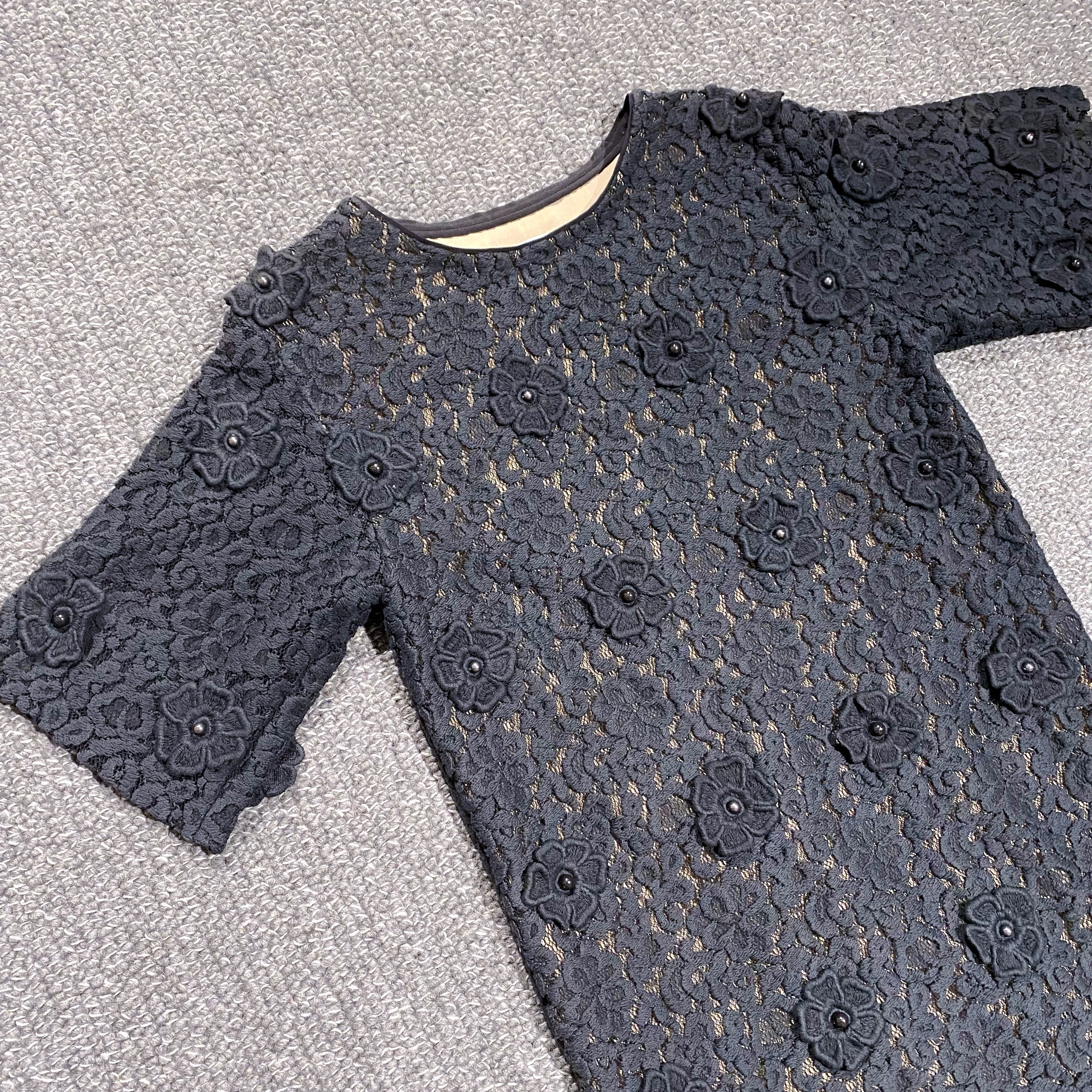 Chloe black laced dress TWS pop