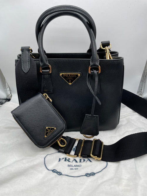 Black Ladies Prada Bag