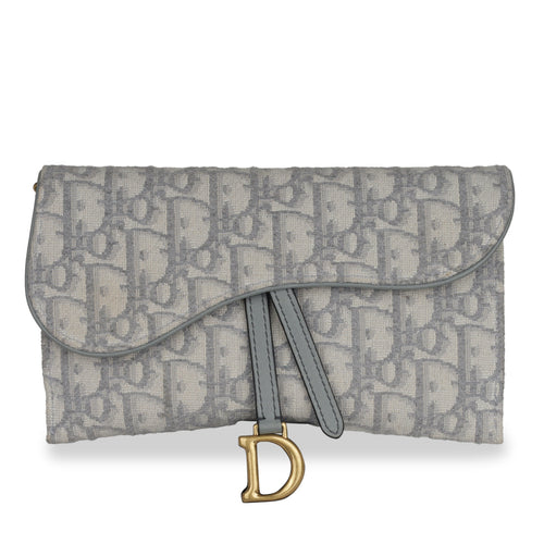Dior Saddle Wallet On Chain