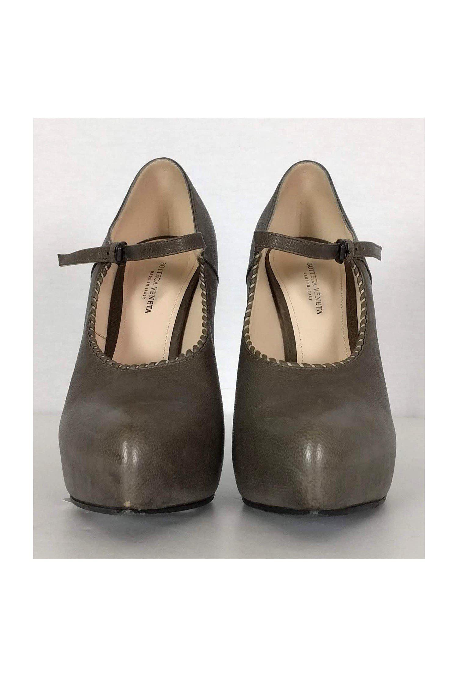 Bottega Veneta - Taupe Mary Jane Pumps Sz 7.5