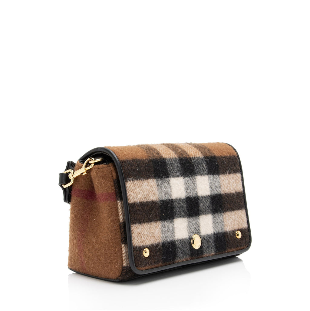 Burberry Cashmere Hackberry Check Note Bag (SHF-mhujpt)
