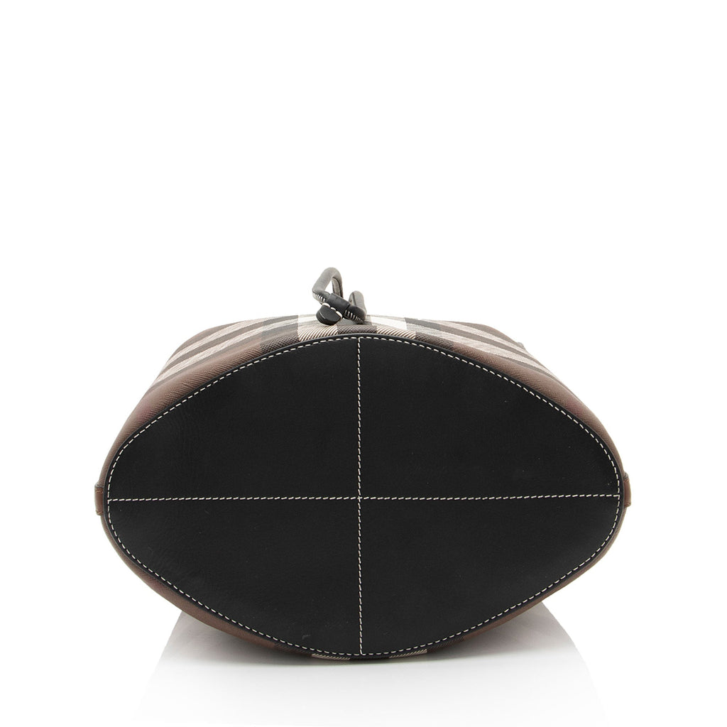 Burberry E-Canvas House Check Small Bucket Bag (SHF-p7mwDf)