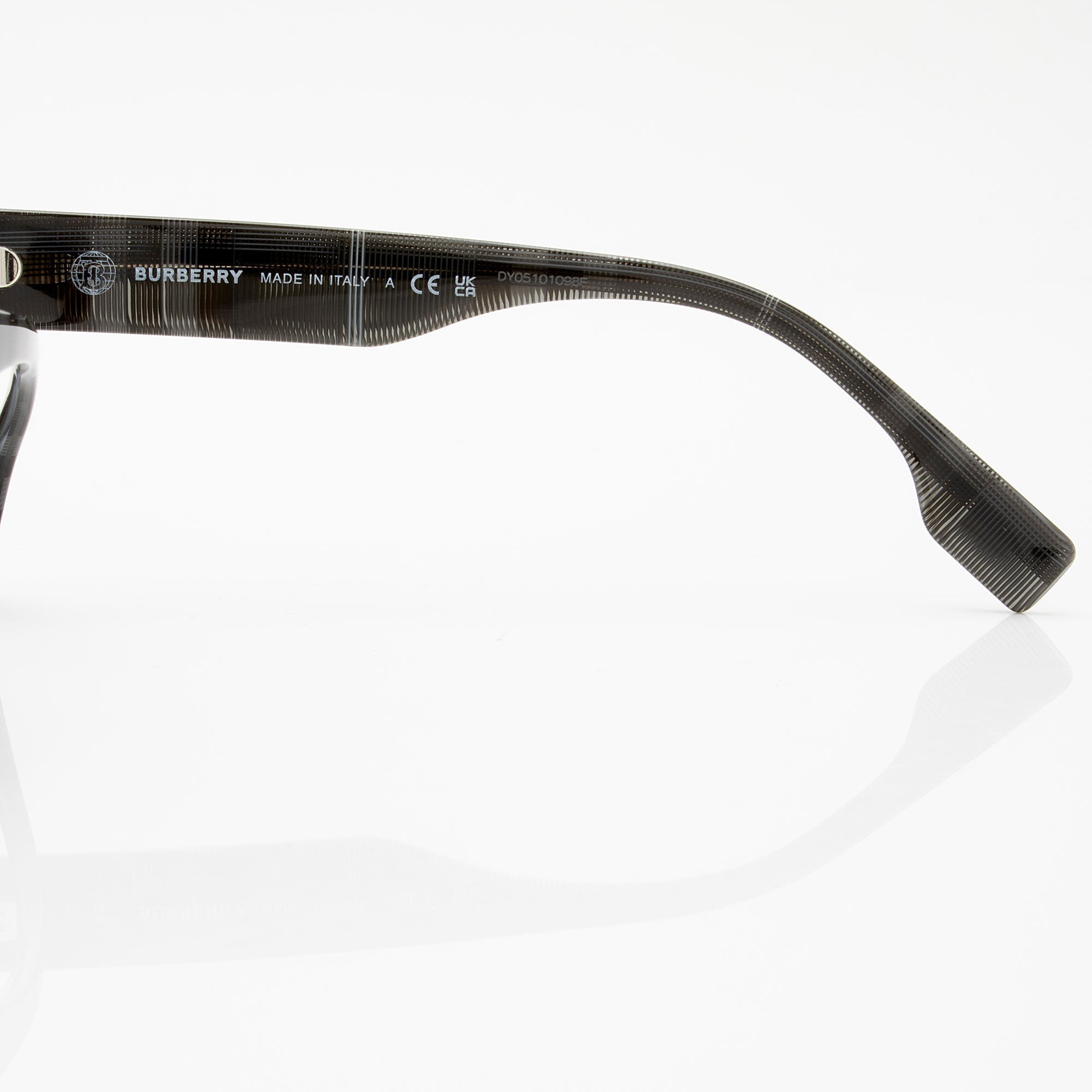 Burberry Hayden Sunglasses (SHF-OqfHR6)